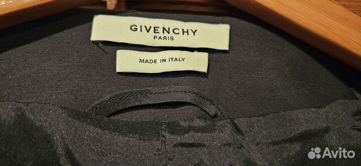 Пиджак женский givenchy