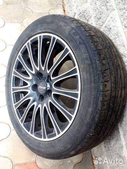 Комплект колес 225/50R17 лето