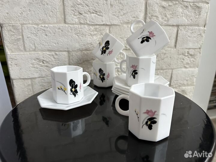 Набор посуды сервиз