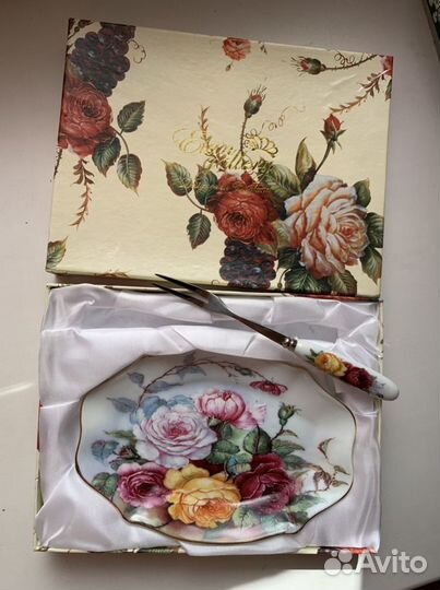 Фарфоровая тарелочка