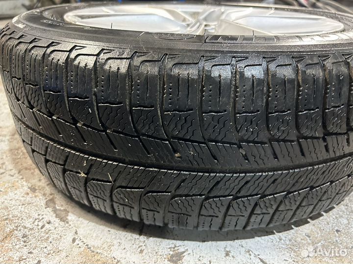 Michelin X-Ice 185/60 R15