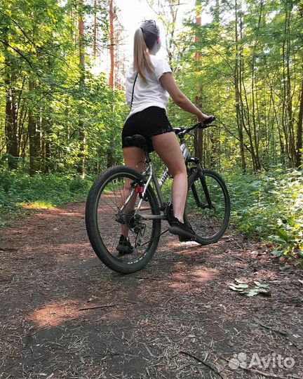 Совсем новый скоростной белый велосипед Pioneer26