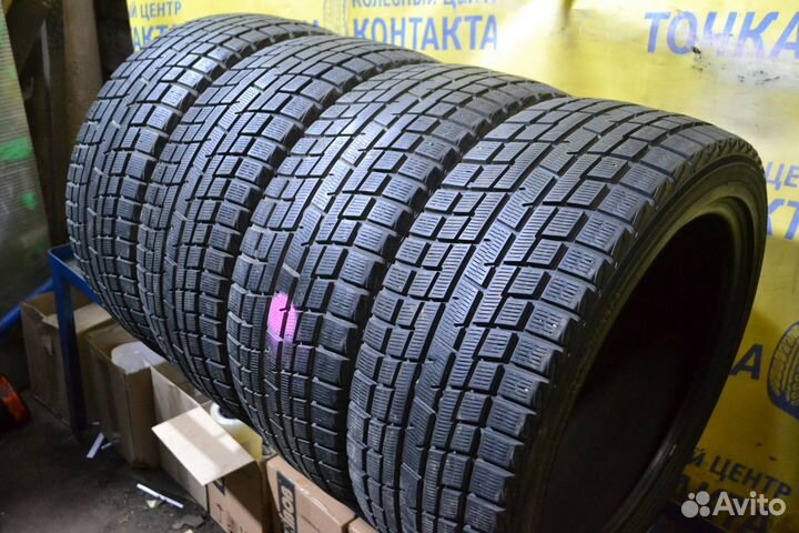Yokohama Ice Guard IG30 215/45 R17