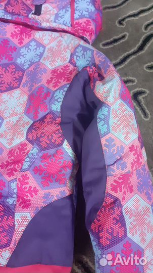 Зимняя куртка на девочку