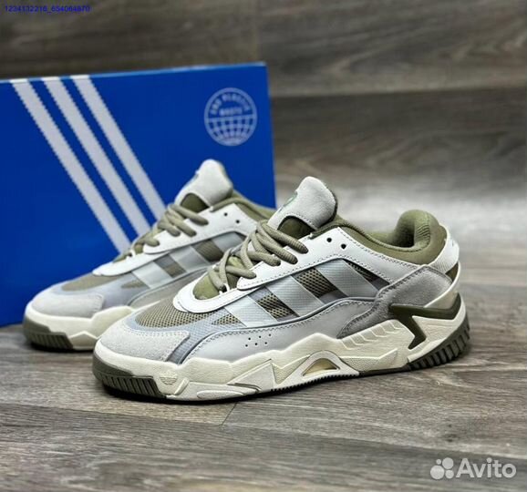 Кроссовки adidas