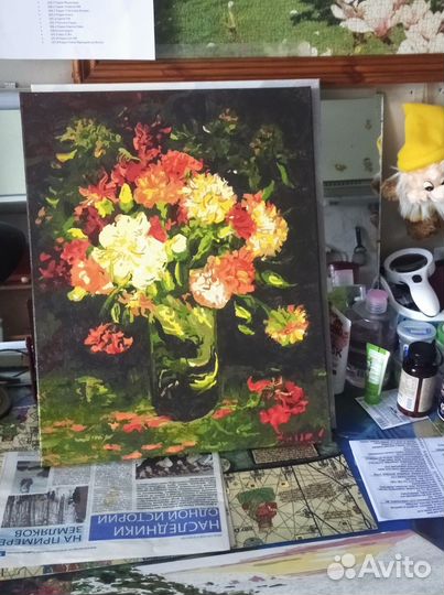 Картина натюрморт с цветами в вазе на столе