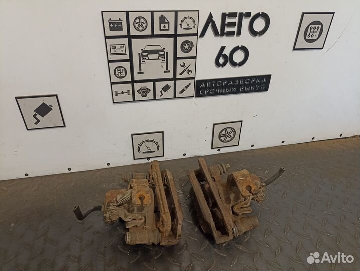 Суппорт тормозной задний для Mitsubishi Pajero 1