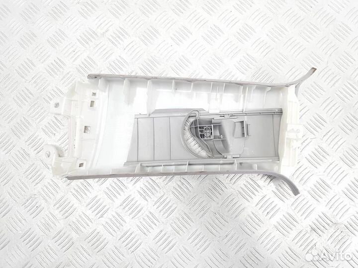 62410481001 Обшивка стойки центральной правой Lex