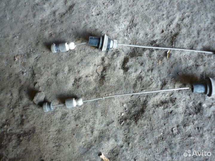 Трос газа Шкода октавия тур