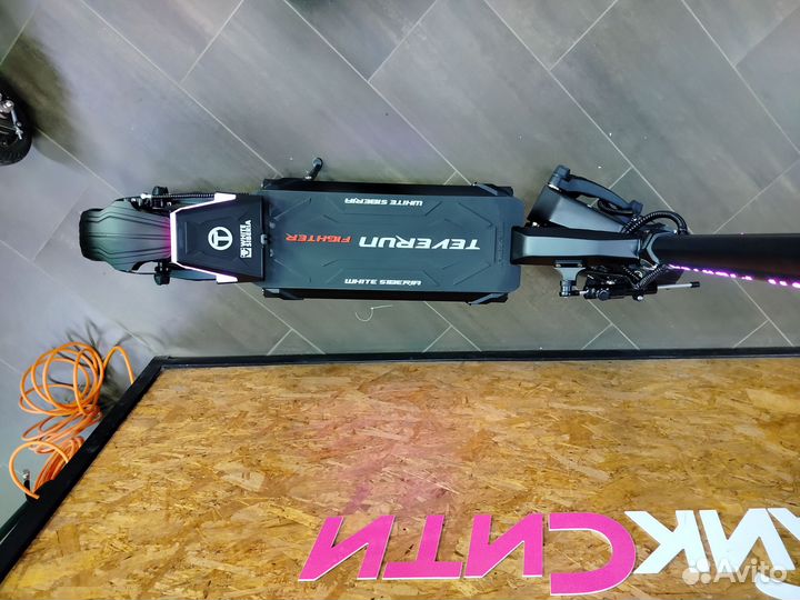 Электросамокат White Siberia Teverun Fighter