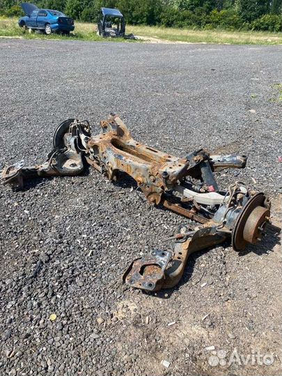 Балка подвески задняя Qashqai J10 1 рестайлинг 2.0