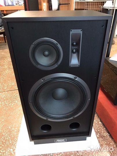 Активная Акустика Magnat Bulldog 7