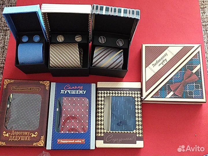 Галстук с ручкой. Подарочный набор