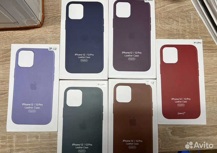 Чехол кожаный MagSafe на iPhone 12/13с доставкой