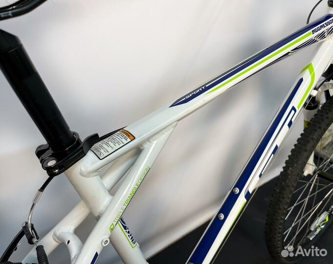 Велостпед GT Aggressor Sport 27.5 L