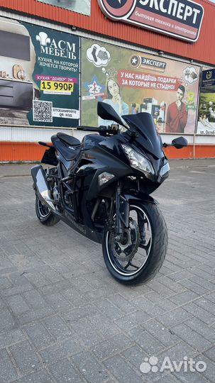 Kawasaki ninja 300 с abs
