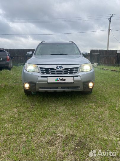 Subaru Forester, 2011