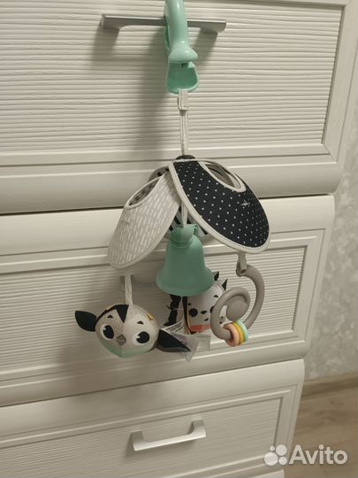Игрушка подвеска tiny love на коляску, кроватку