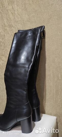 Зимние женские сапоги 38 натуральная кожа новые
