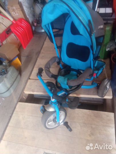 Прогулочная коляска