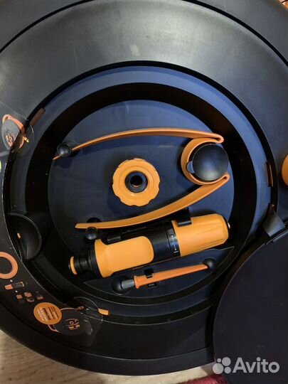 Катушка со шлангом для полива fiskars