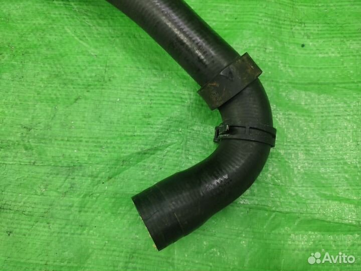 Патрубок радиатора Volkswagen Tiguan