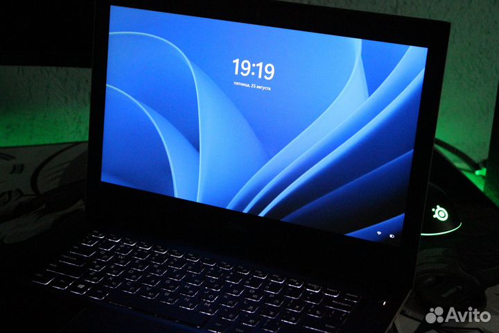 Ноутбук dell