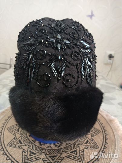 Шапкая женская по драпу рассшитая,отделка норка