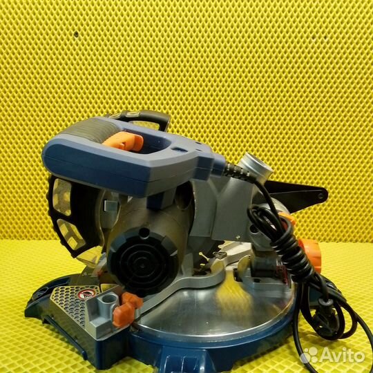 Пила торцовочная Dexter J1G-ZP1A-210D, 1700 Вт, 21