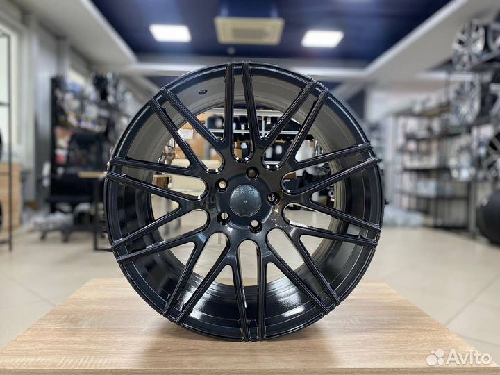 Диск литой FF77 R20 5*120 10/11J et 40/35 74.1