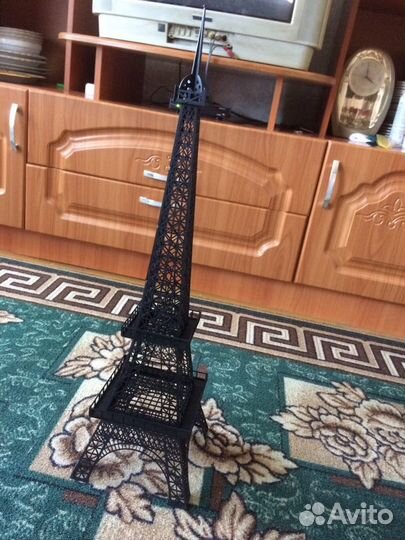 Эйфелева башня