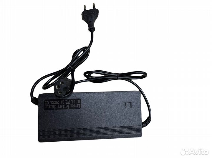 Зарядное устройство для электросамоката City Coco