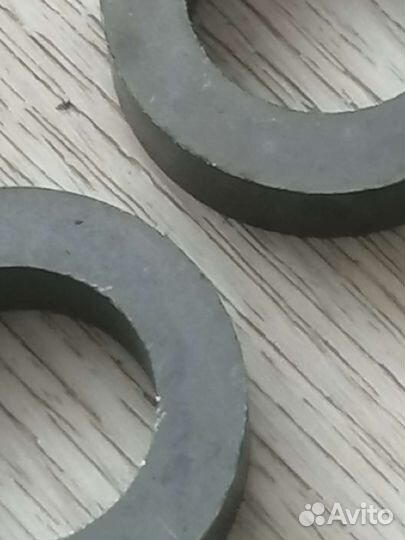 Комплект втулок передней подвески газ 2410