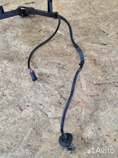 Клемма аккумулятора плюс Audi A6