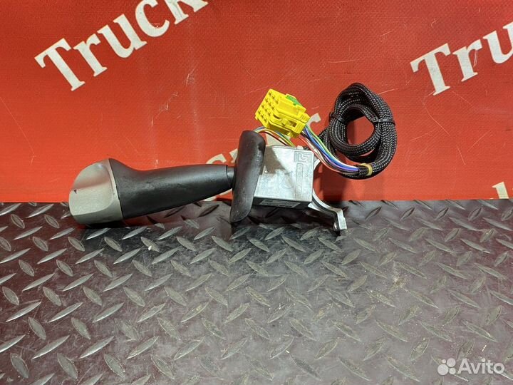 Переключатель подрулевой правый