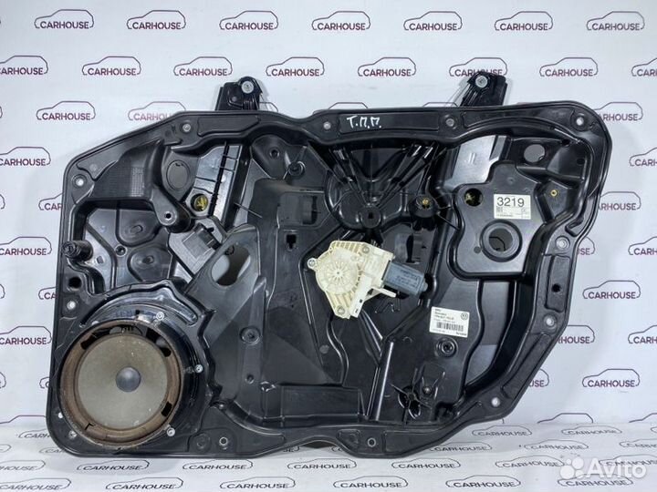 Стеклоподъемник передний правый Volkswagen Touareg