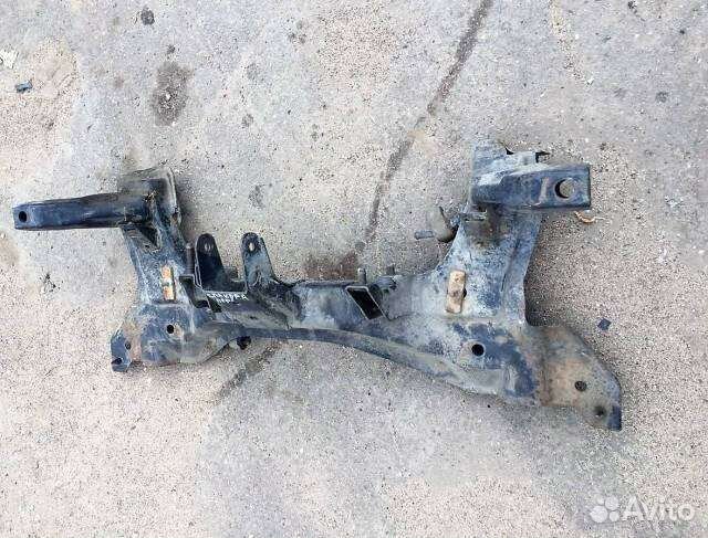 Подрамник Киа спектра передний