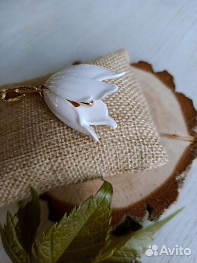 Брошь тюльпан