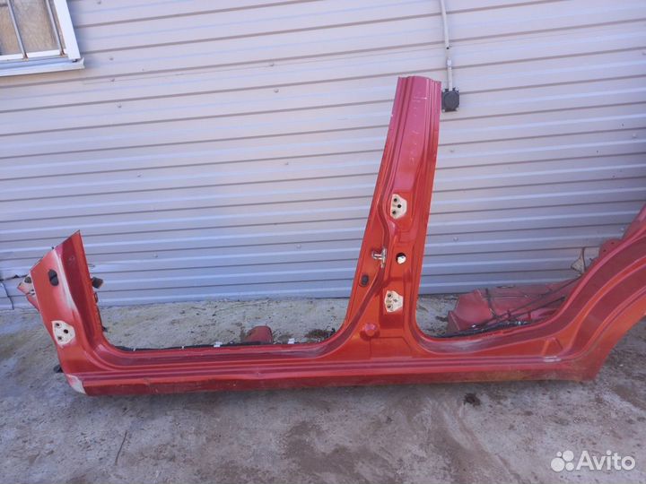 Боковина левая Chevrolet Aveo T250 2005-2011