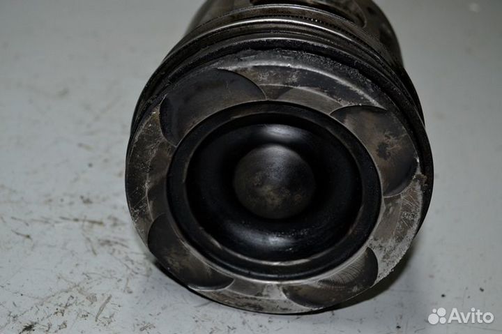 Поршень MAN TGA 41.390 (01.00)