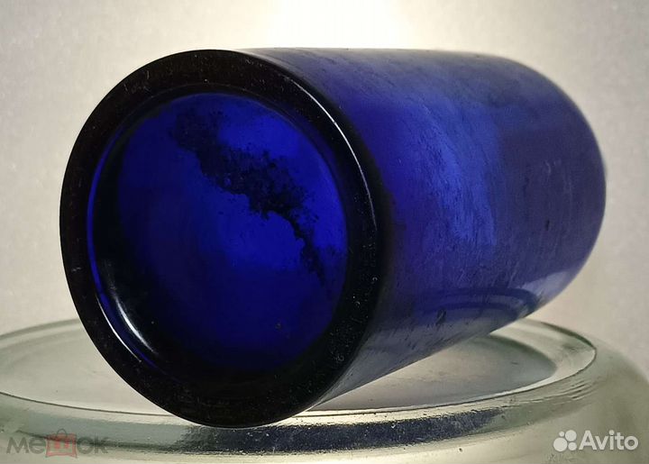 Старинная бутылка до 1917 г кобальтовое стекло