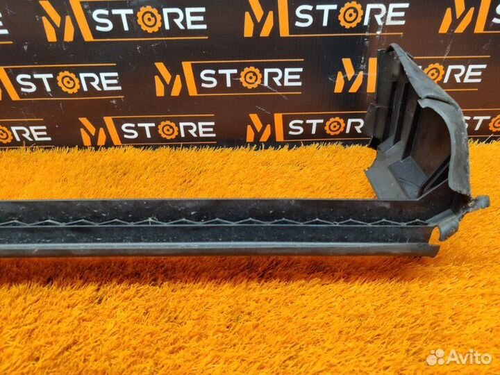 Дефлектор радиатора Mercedes-Benz S-Class W221