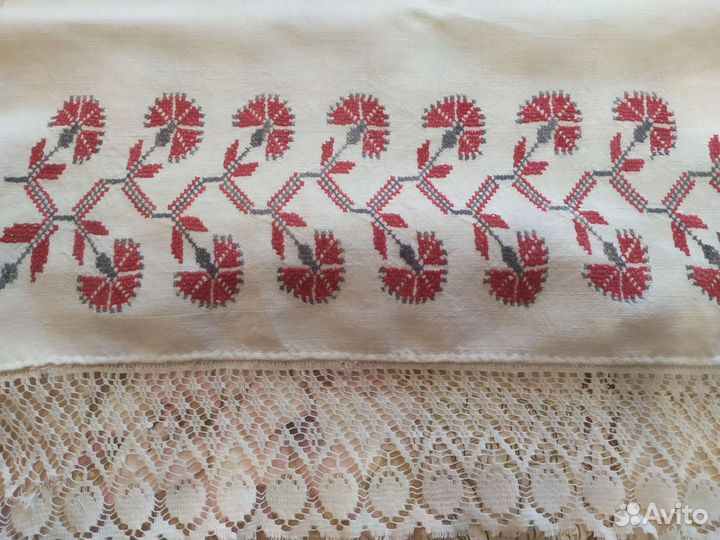 Рушник старинный вышитый