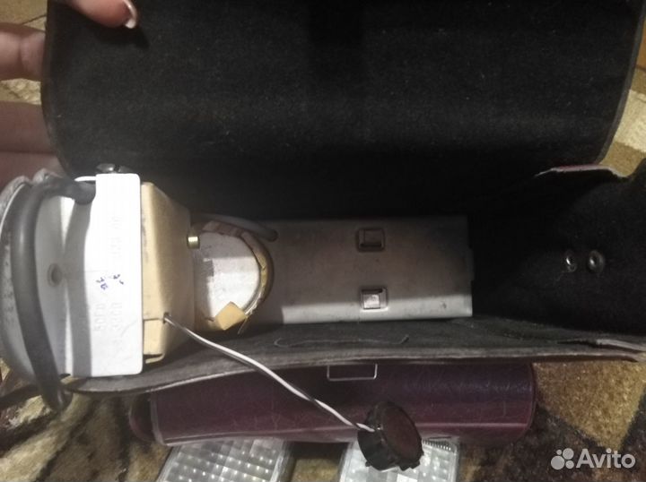 Вспышка к фотоаппарату