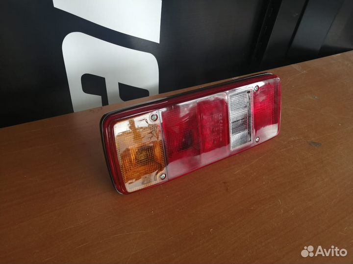 Задний фонарь правый MAN G 90 83840186