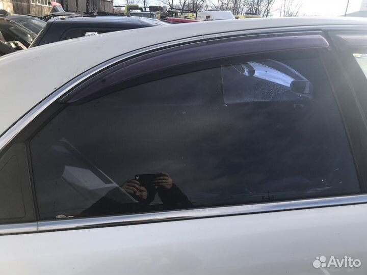 Стёкла дверные на Mazda Millenia