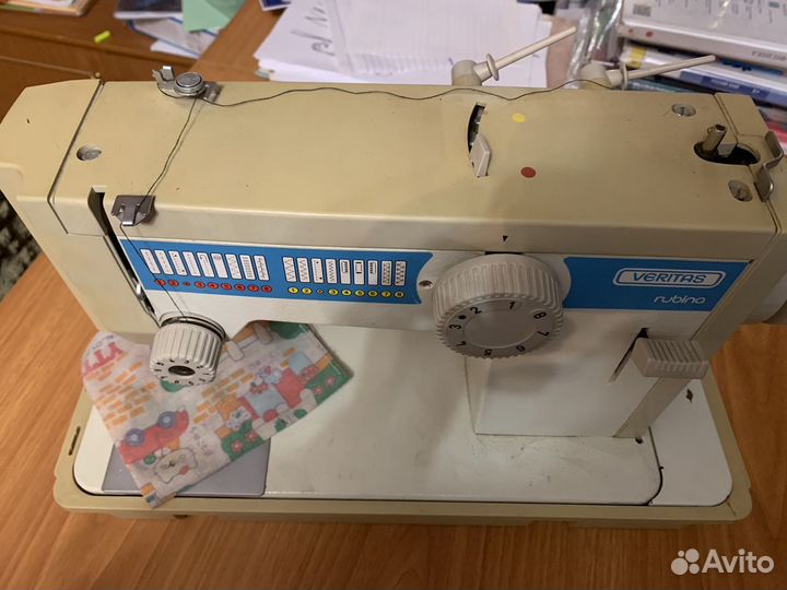 Швейная машина veritas