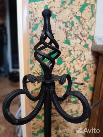 Стойка держатель для каминных принадлежностей кова