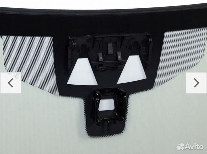 Лобовое стекло Jaguar XF