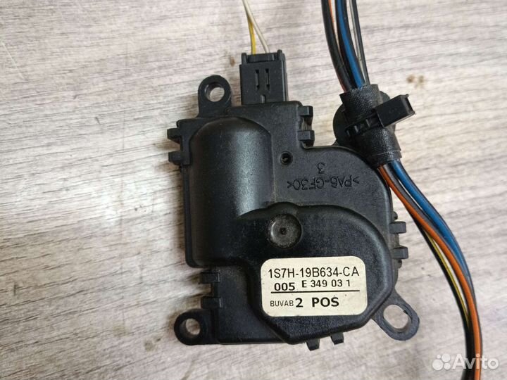 Моторчик заслонки отопителя ford focus 1